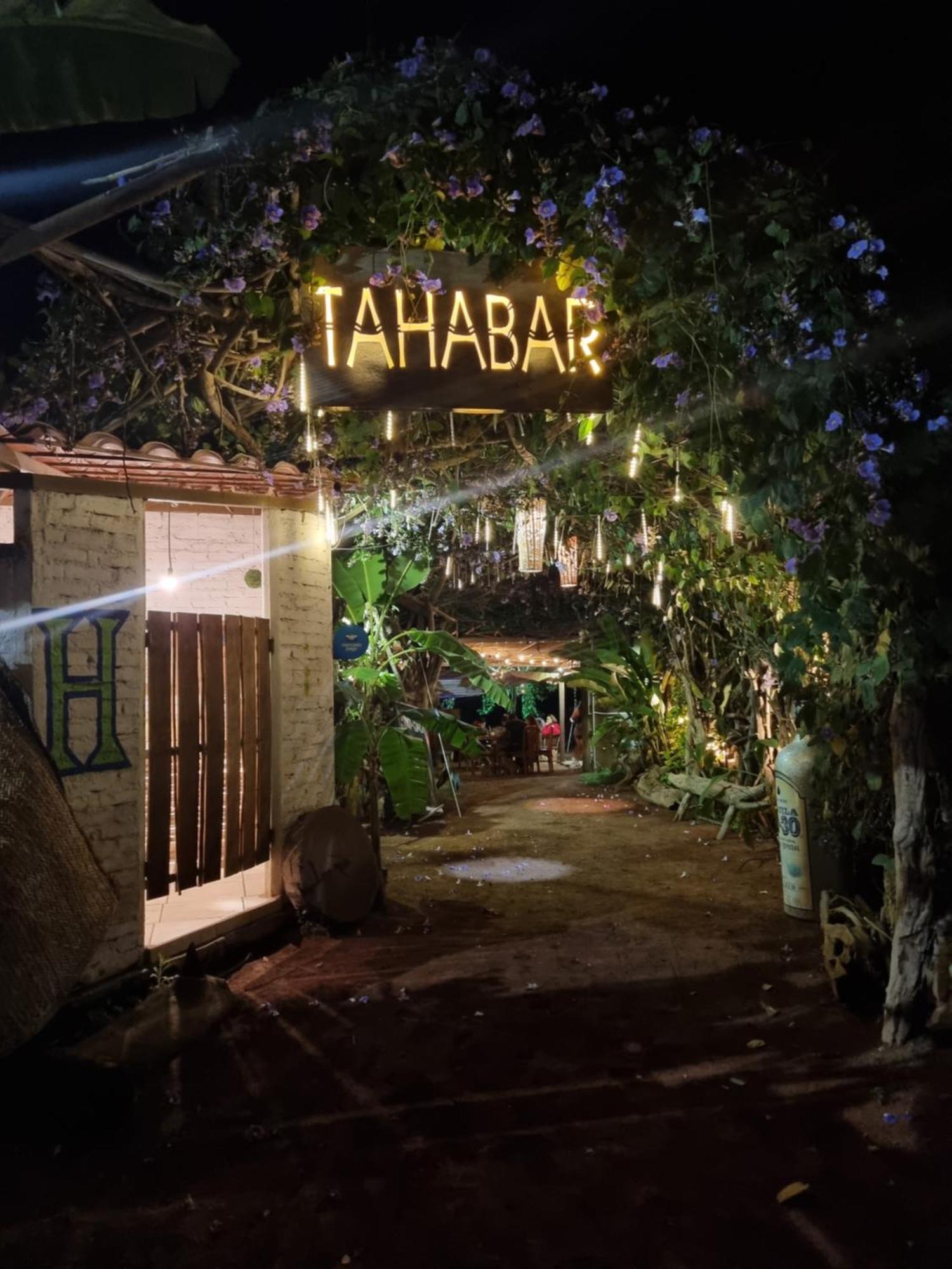 Eco Hotel Tahawi 아히힉 외부 사진